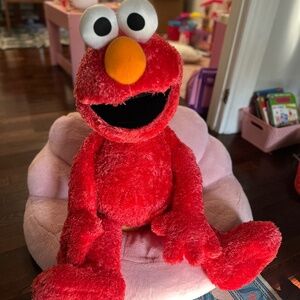 Giant Elmo "42 inch Elmo plushie